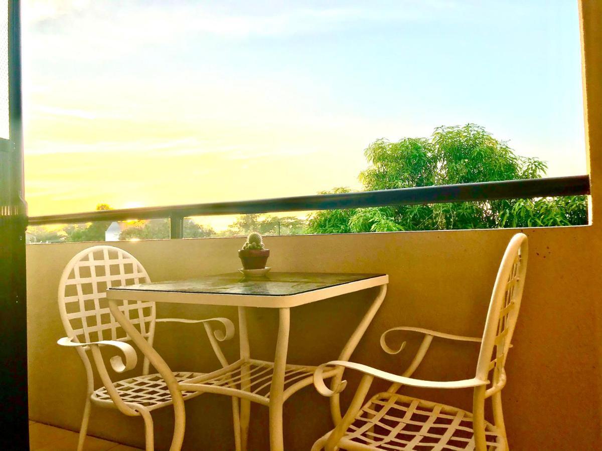 V.F. Riton Apartelle Laoag Exterior foto